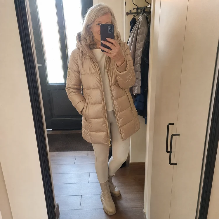 <h4><strong>15.000+ Vrouwen zijn dol op onze kleding</strong></h4>